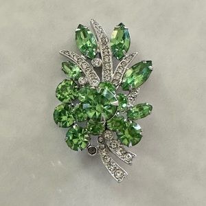 Vintage Signed EISENBERG Brooch Mint Green/Clear Prong-set Rhinestones